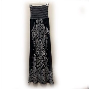 🏝She’s Cool Black and White tube dress size M